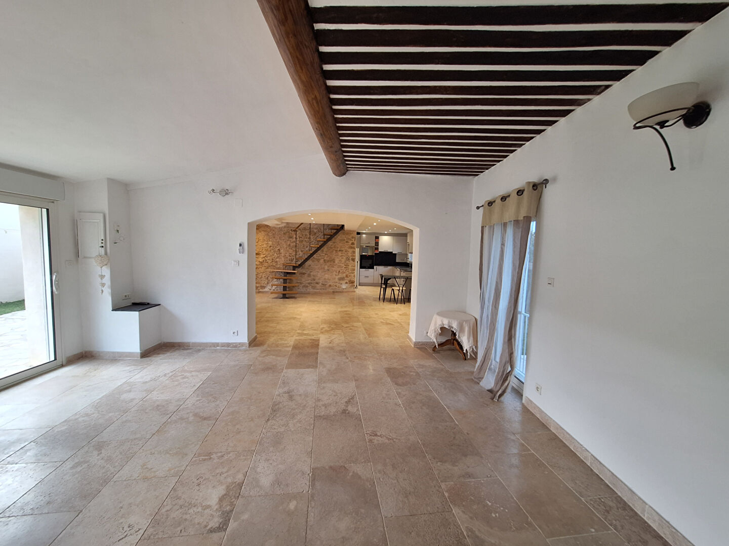 Maison Eguilles 5 pièces/ Piscine 141 m2