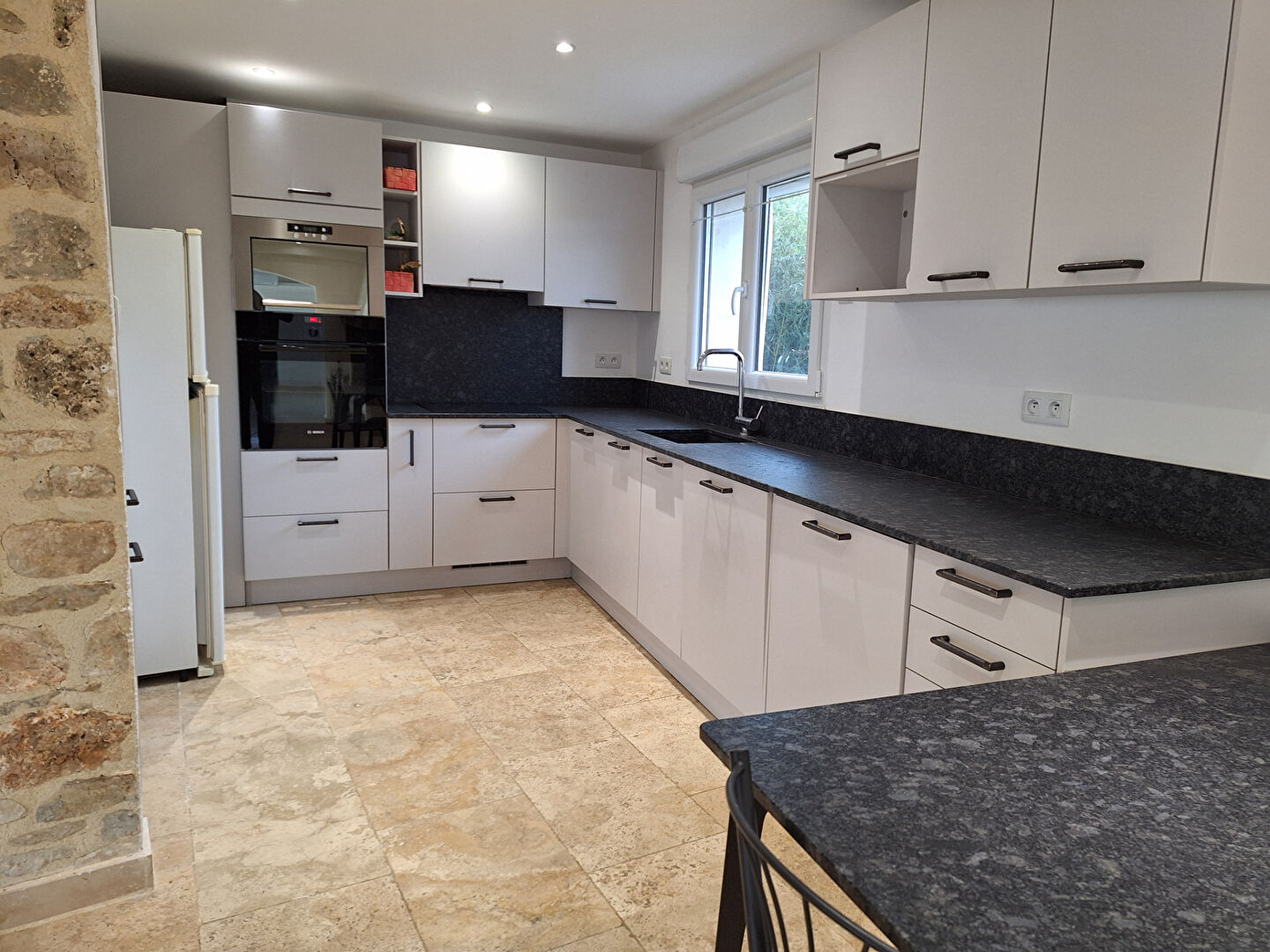 Maison Eguilles 5 pièces/ Piscine 141 m2