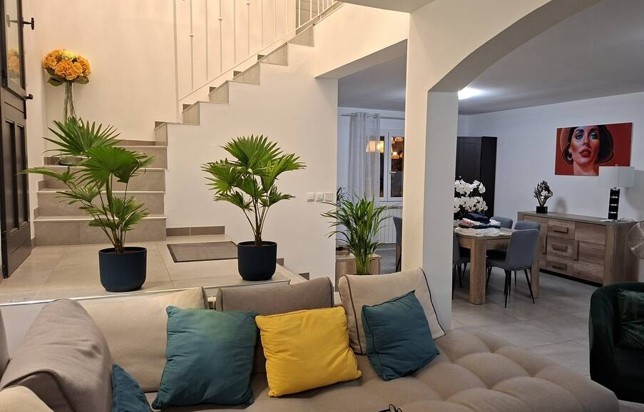 Maison de 4 chambres avec piscine