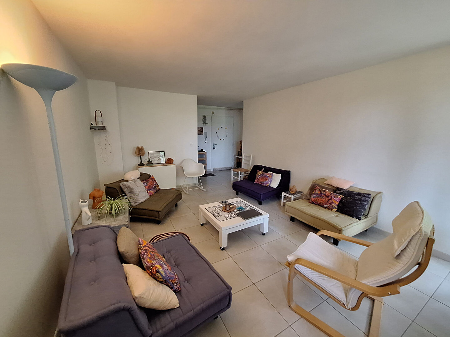 Appartement 4 pièces à vendre à Aix-en-Provence, quartier Tassigny