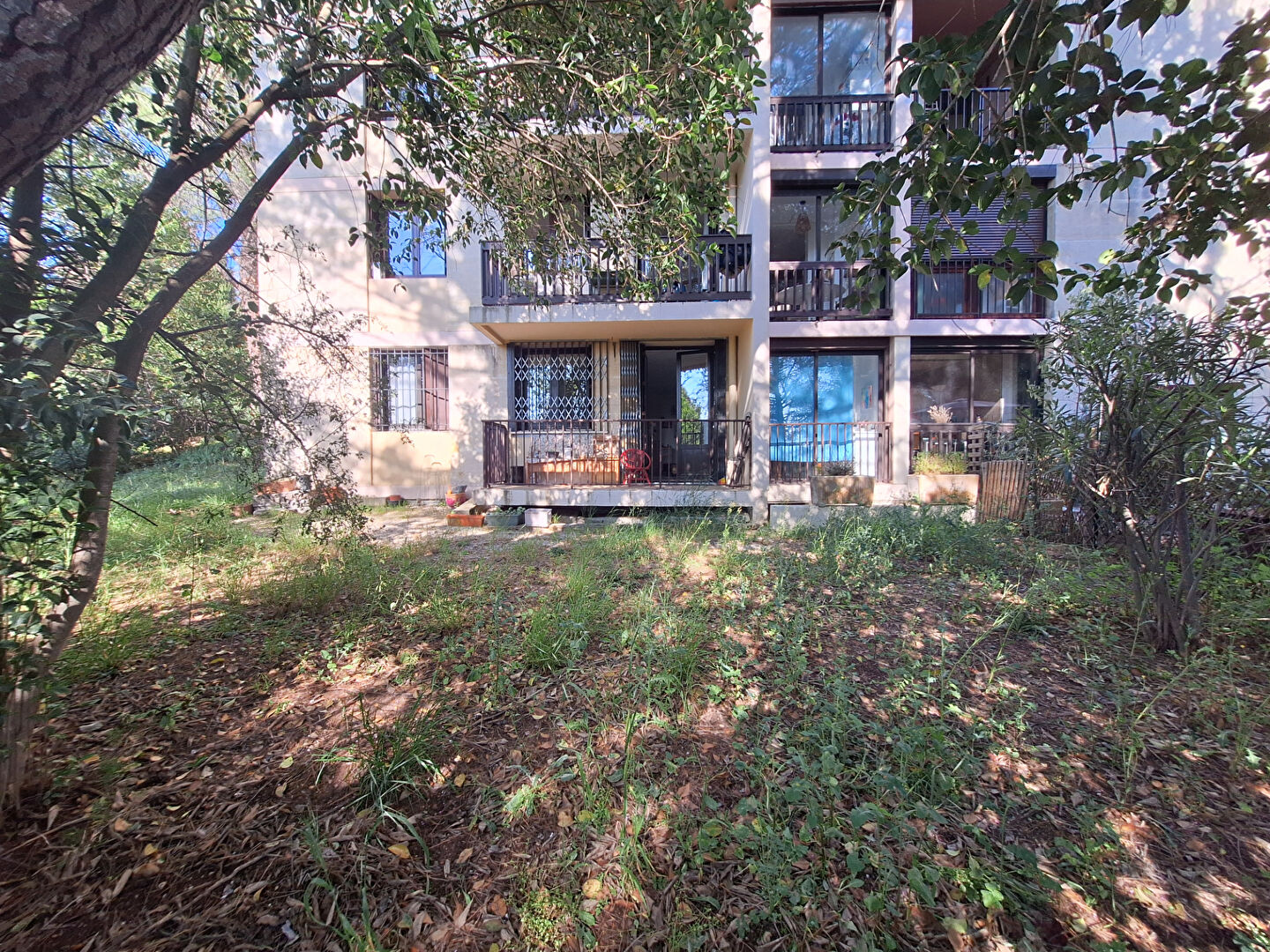 Appartement 4 pièces à vendre à Aix-en-Provence, quartier Tassigny