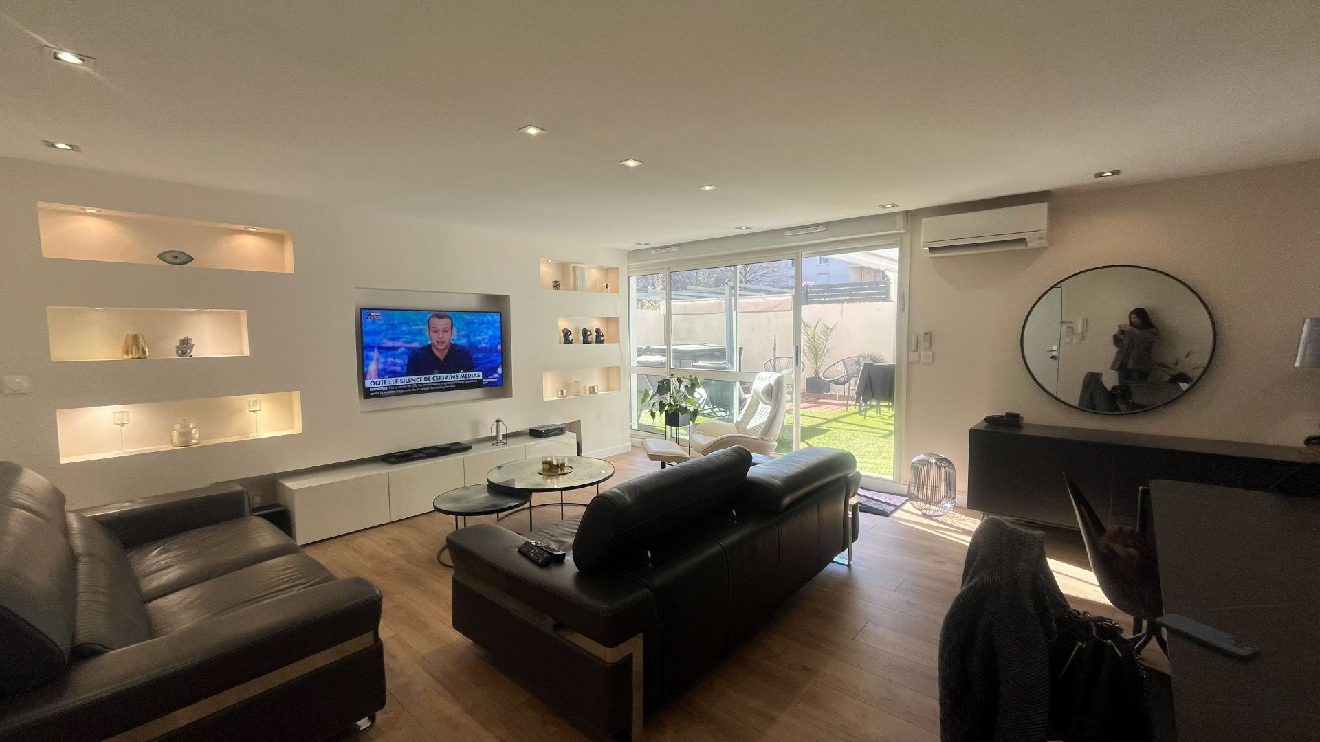 AIX LA DURANNE Appartement  T5 120 m2 avec jardin 50m2 et 2 stationnements