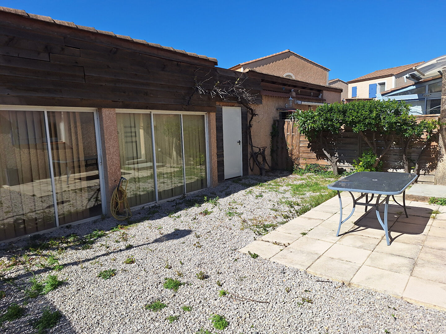 Maison T2 BIS de 60 m² avec fort potentiel dans résidence sécurisée avec piscine