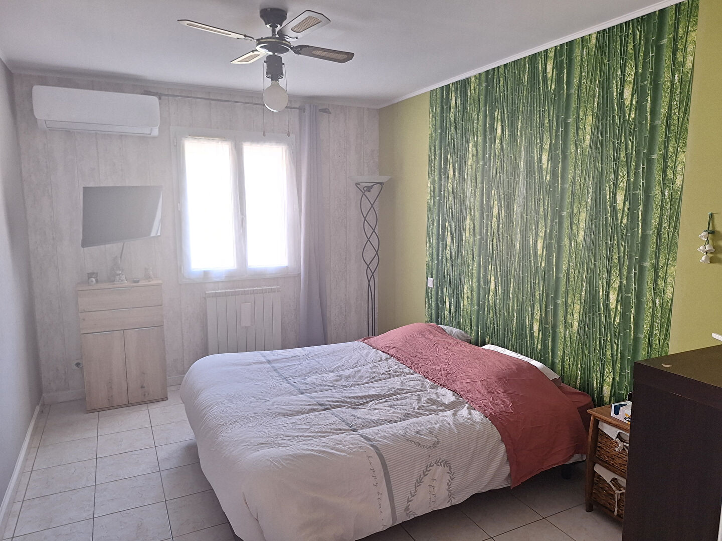 Maison de plain-pied T4 / T5 de 102 m² + véranda 40 m² sur une parcelle de 523 m²