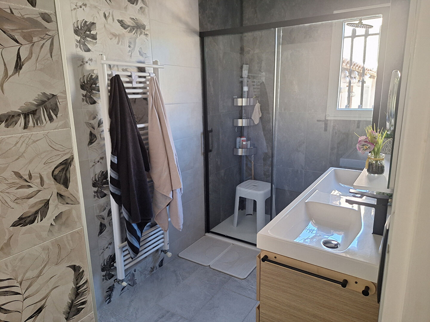 Maison de plain-pied T4 / T5 de 102 m² + véranda 40 m² sur une parcelle de 523 m²