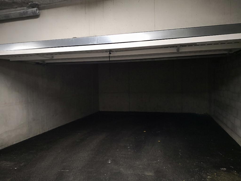 Double garage fermé