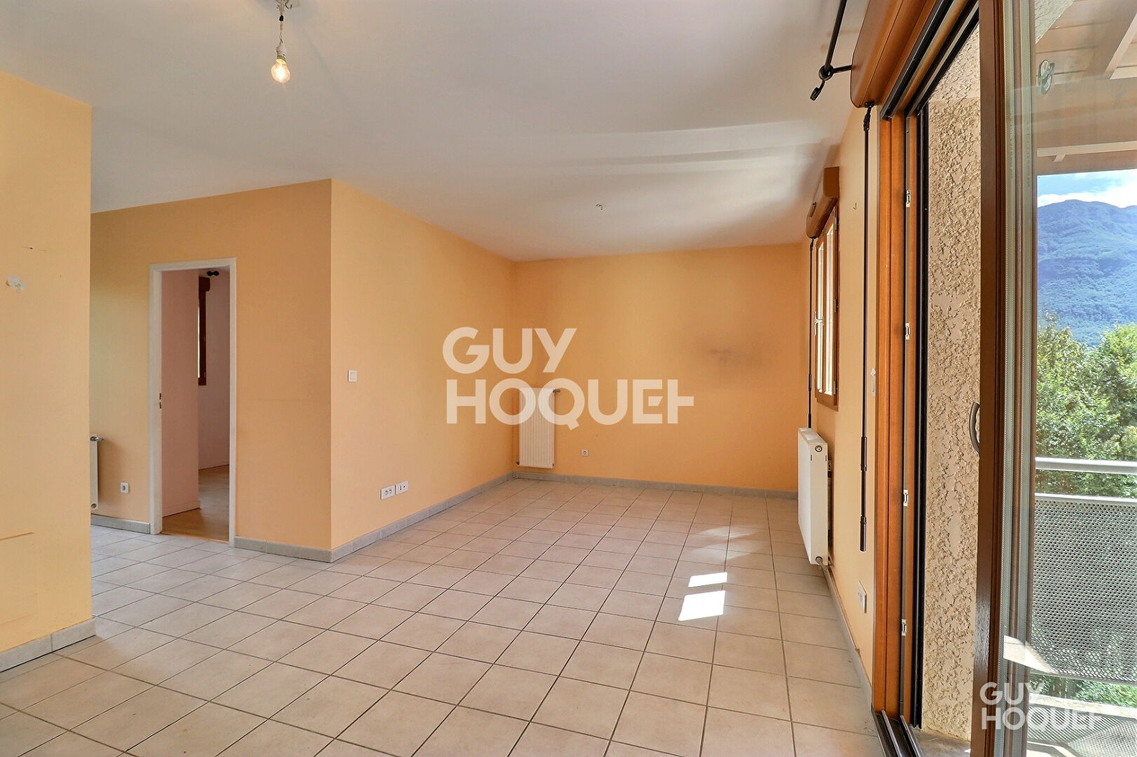 À vendre, appartement d'environ 40 m² à VIVIERS DU LAC (73420).