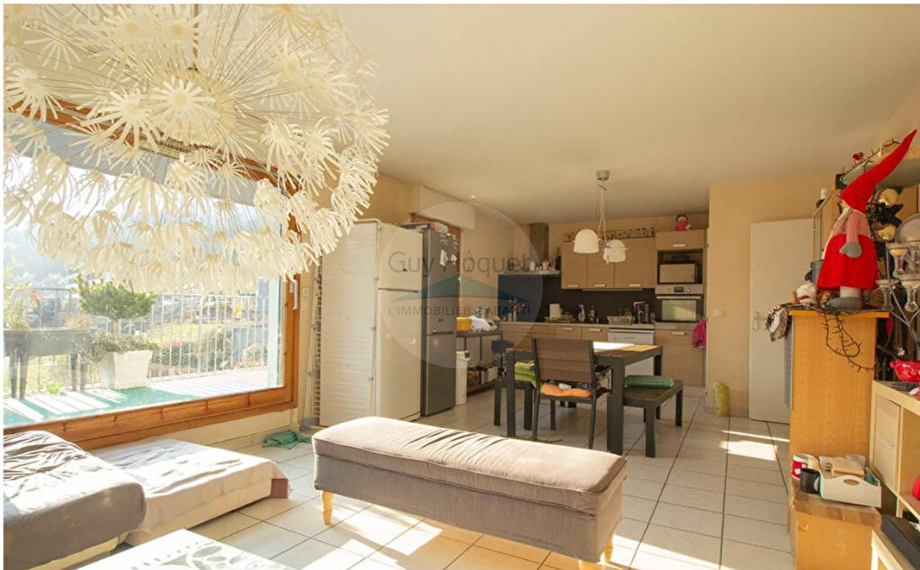 Duplex T4 Le BOURGET DU LAC Terrasse et garage