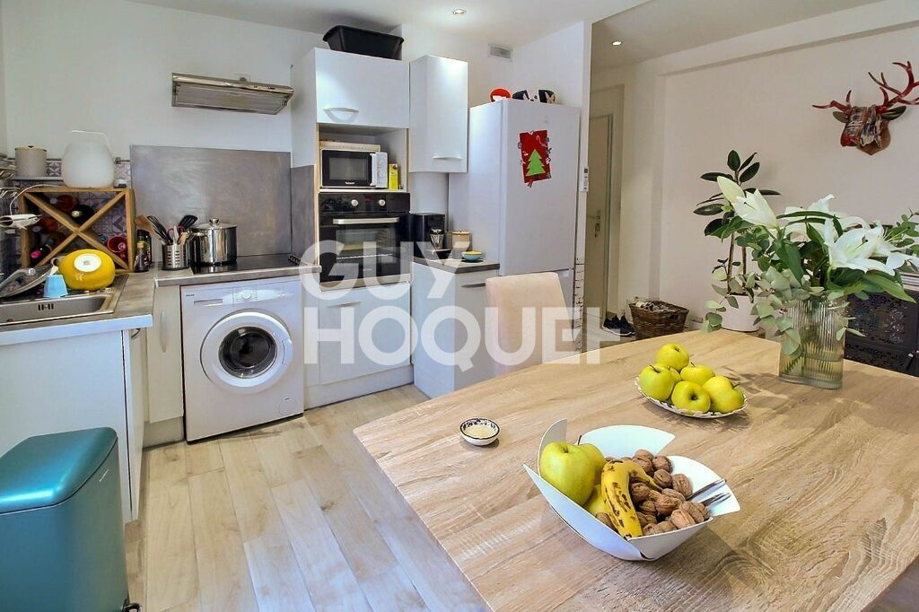 Appartement 2 pièce(s) 52 m2 non meublé centre ville