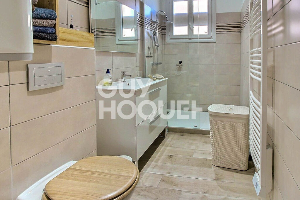 Appartement 2 pièce(s) 52 m2 non meublé centre ville