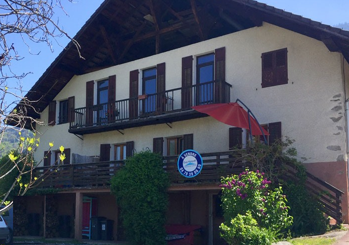 Appartement d'environ 21.81 m² à vendre à VENTHON (73200).