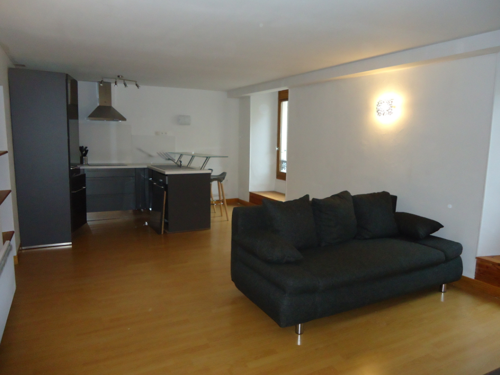 Location d'un appartement F2 à ALBERTVILLE