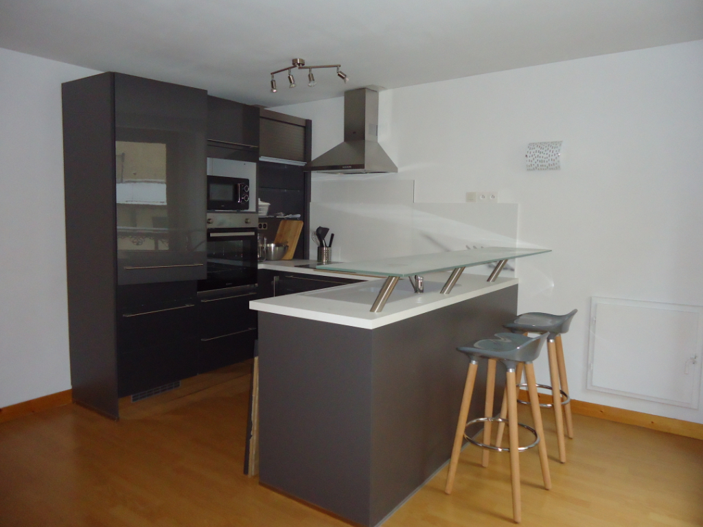 Location d'un appartement F2 à ALBERTVILLE