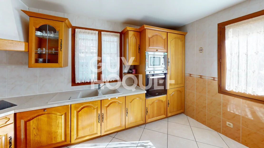 VENTE : maison 7 pièces (156 m²) à ALBERTVILLE