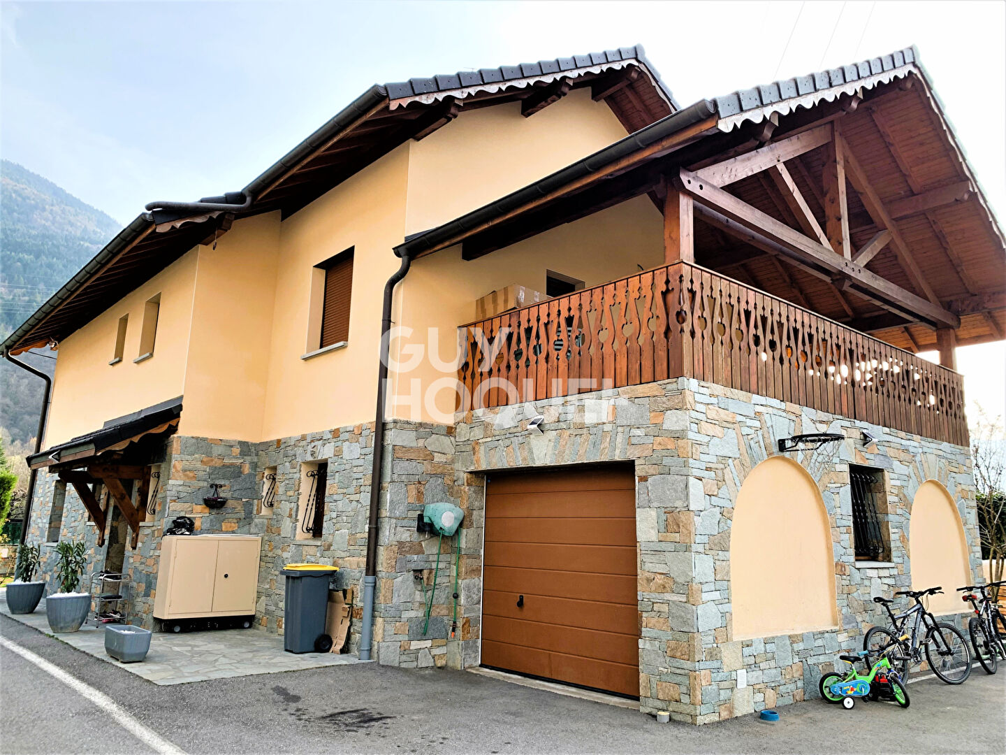 VENTE : maison 7 pièces (156 m²) à ALBERTVILLE