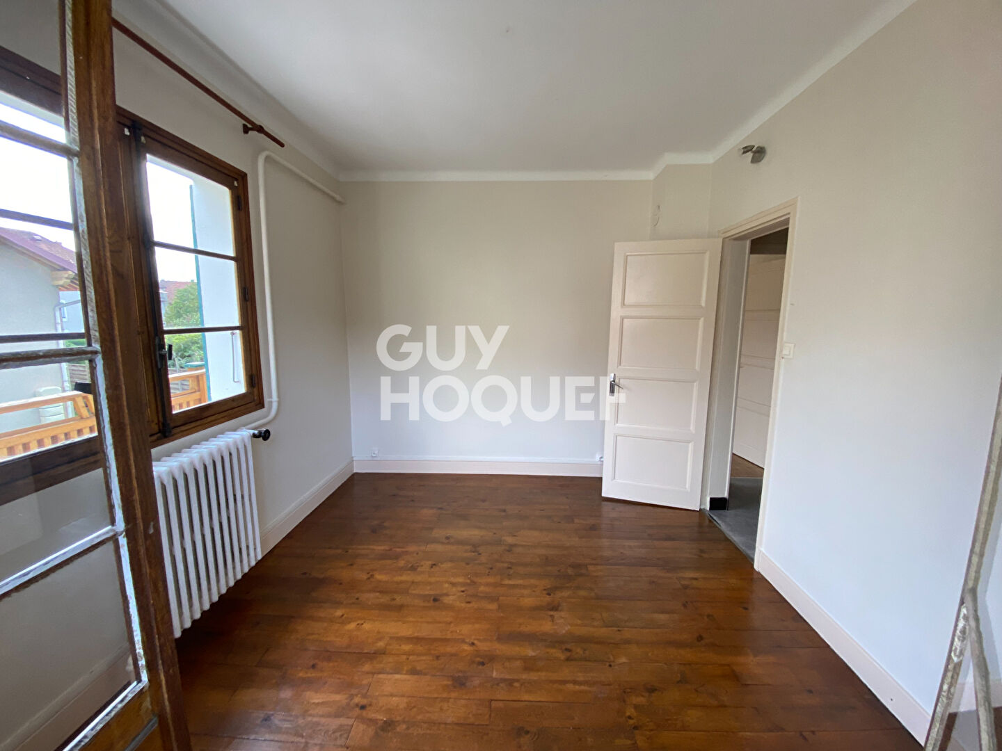 LOCATION d'un appartement F4 (59 m²) à ALBERTVILLE