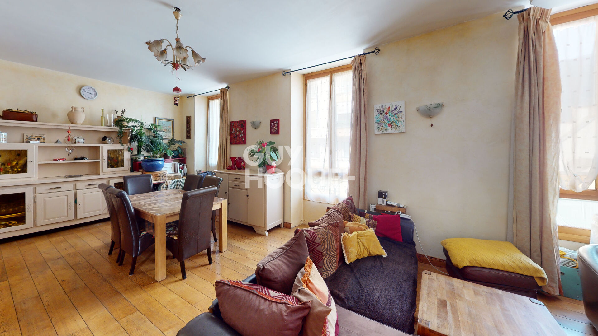 ALBERTVILLE : appartement F5 (146 m²) en vente