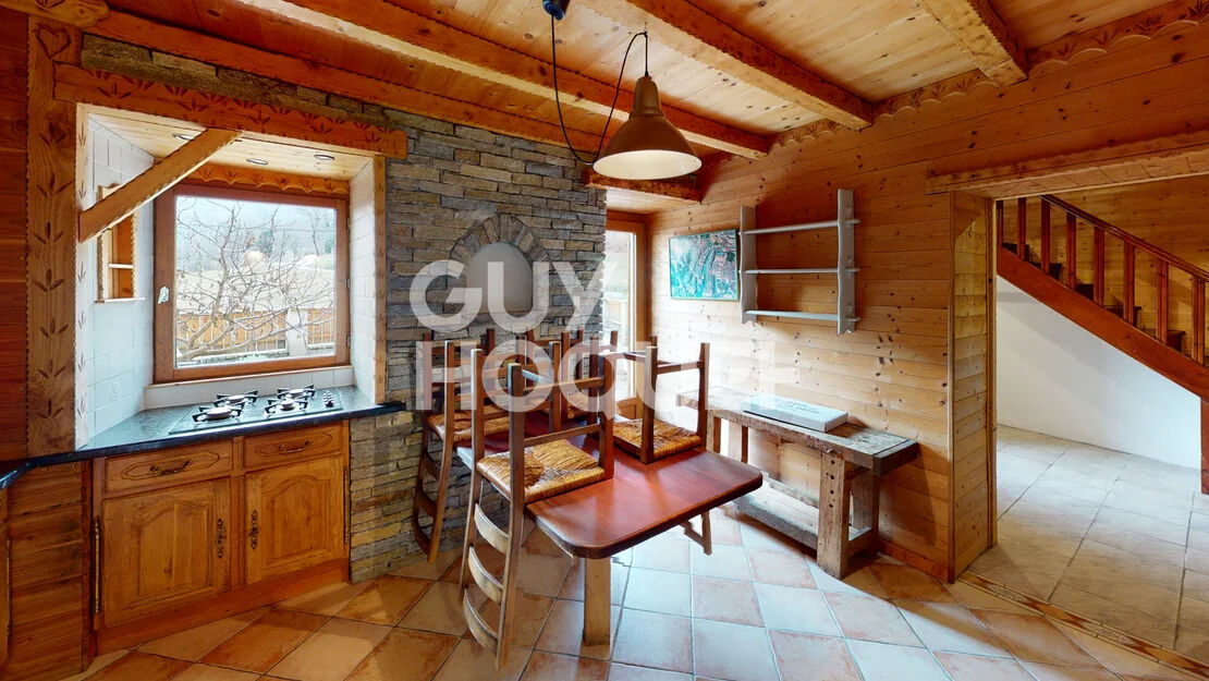 PLANCHERINE : maison T5 (163 m²) en vente