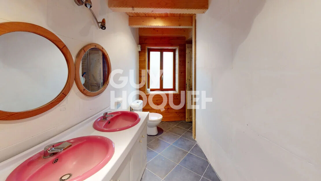 PLANCHERINE : maison T5 (163 m²) en vente