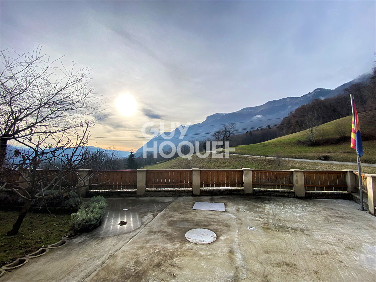 PLANCHERINE : maison T5 (163 m²) en vente