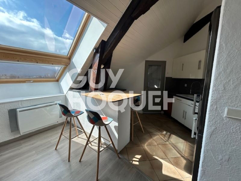 Appartement meublé duplex 3 pièces à louer à Albertville - Quartier Conflans