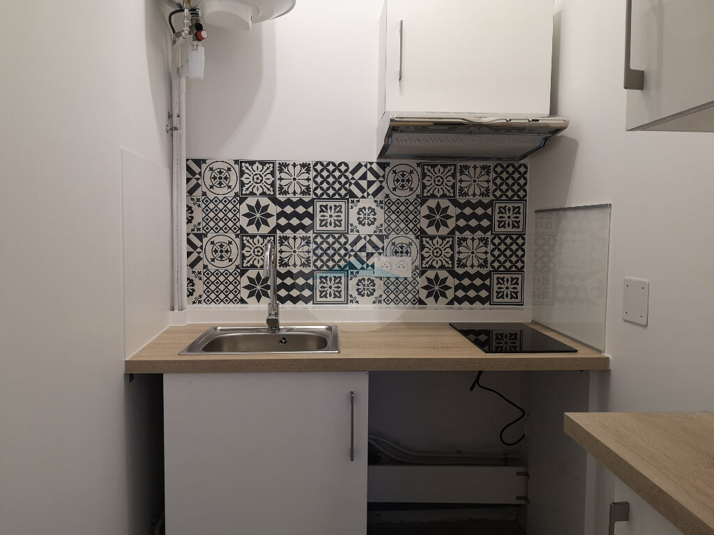 Location : appartement T2 (37 m²) à ALBERTVILLE