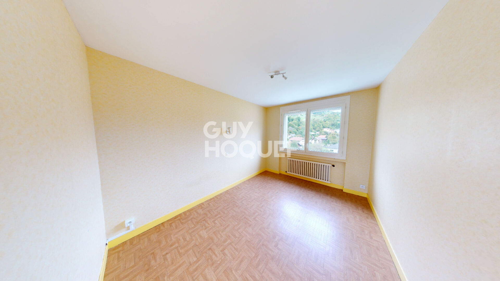 Rare a la vente a SAINT-SIGISMOND-T3 de 77 m²