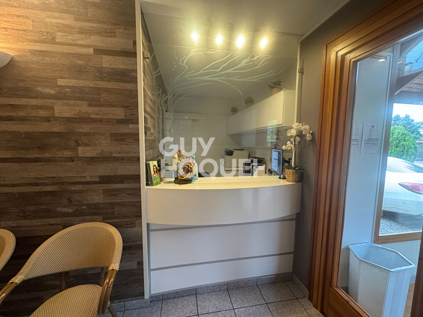 Local professionnel à Gilly Sur Isere 5 pièce(s)