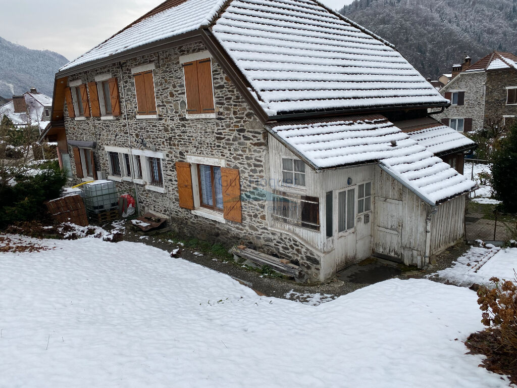 Charmant appartement 3 pièces à vendre à Ugine - Rare sur le marché !