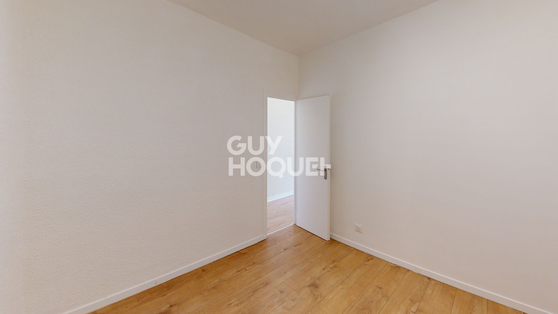 Location : appartement T2 (37 m²) à ALBERTVILLE