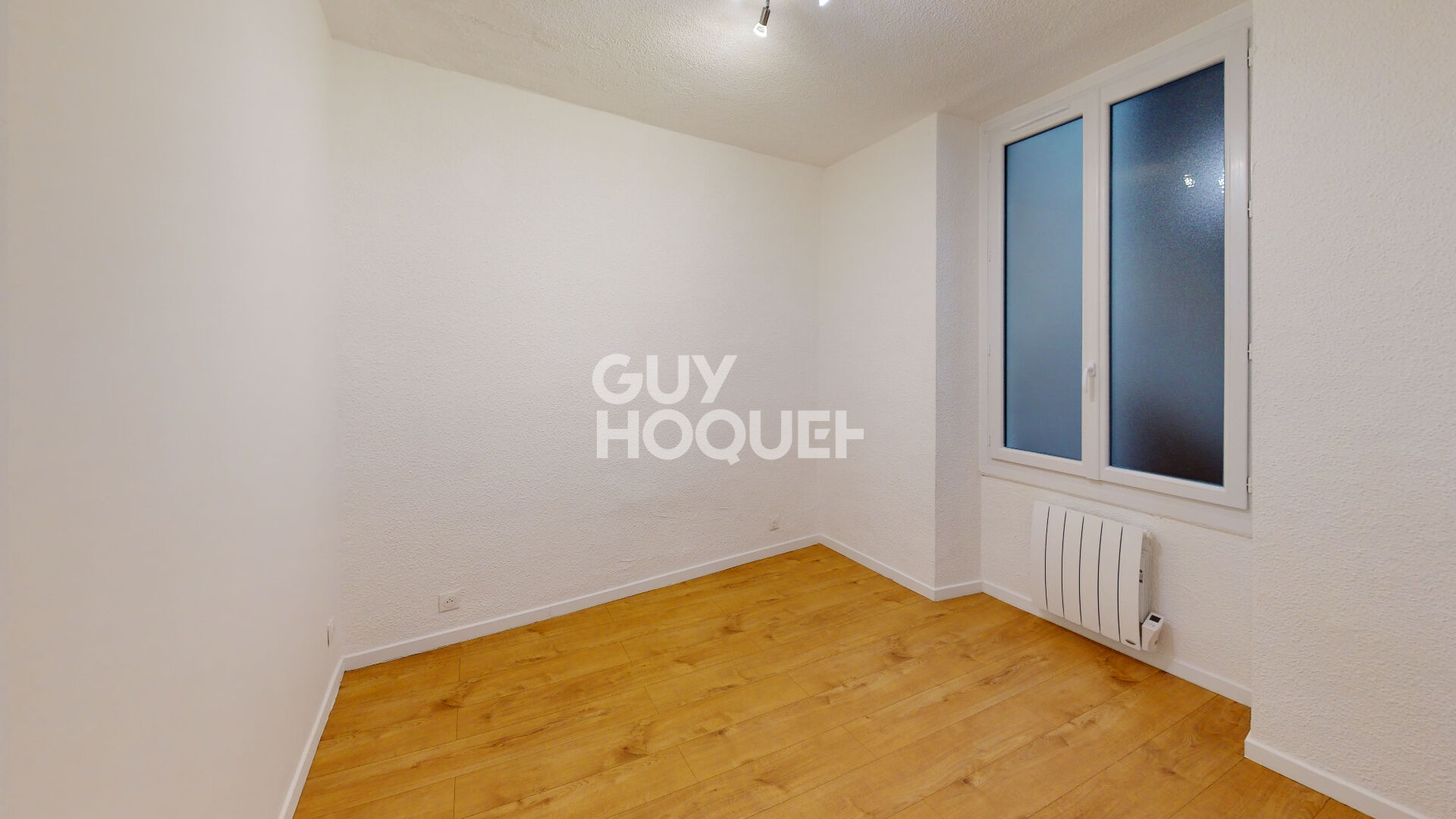 Location : appartement T2 (37 m²) à ALBERTVILLE