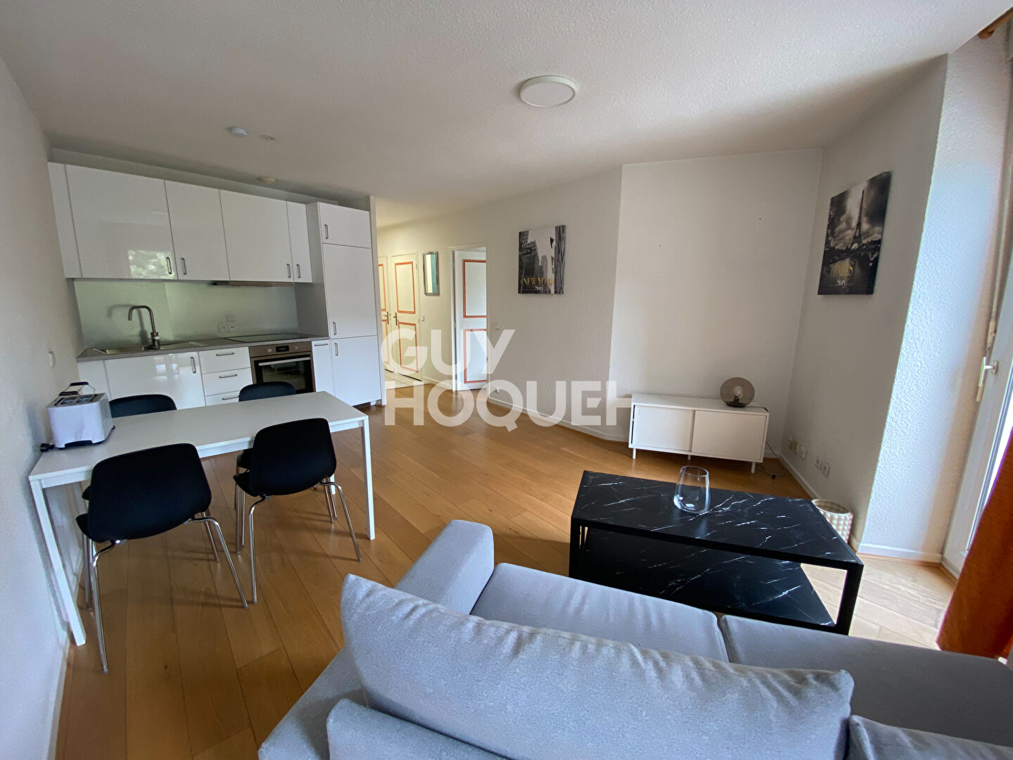 LOCATION d'un appartement F2 (44 m²) à ALBERTVILLE