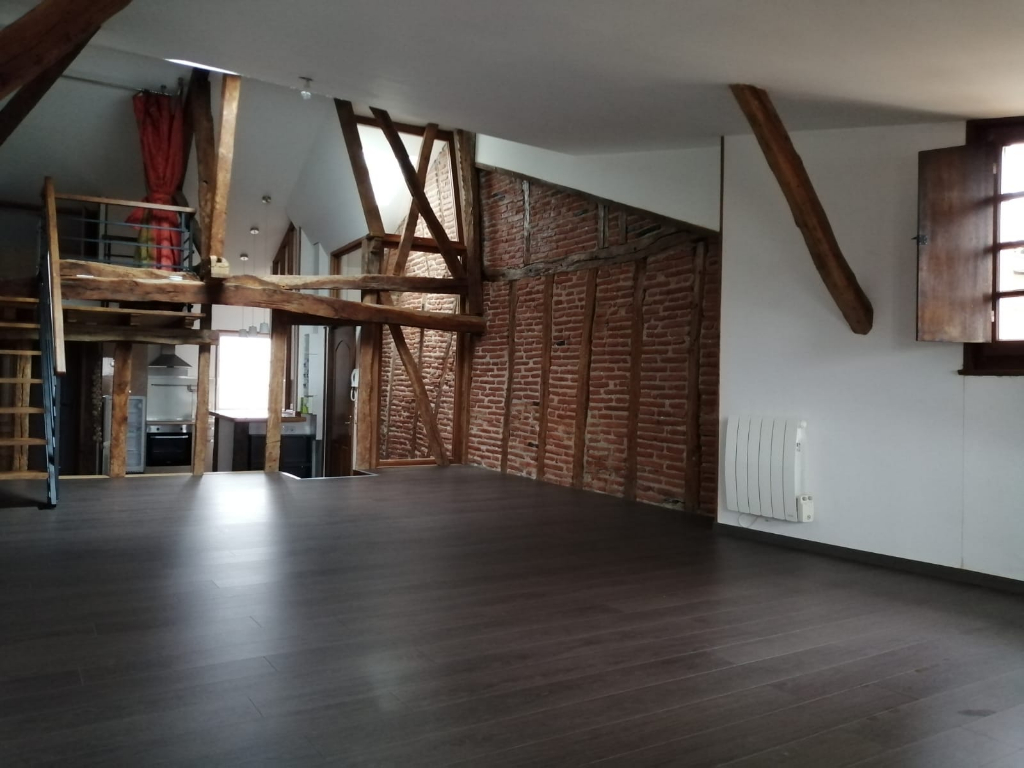 - APPARTEMENT T2 ALBI - 2 pièce(s) - 58 m2
