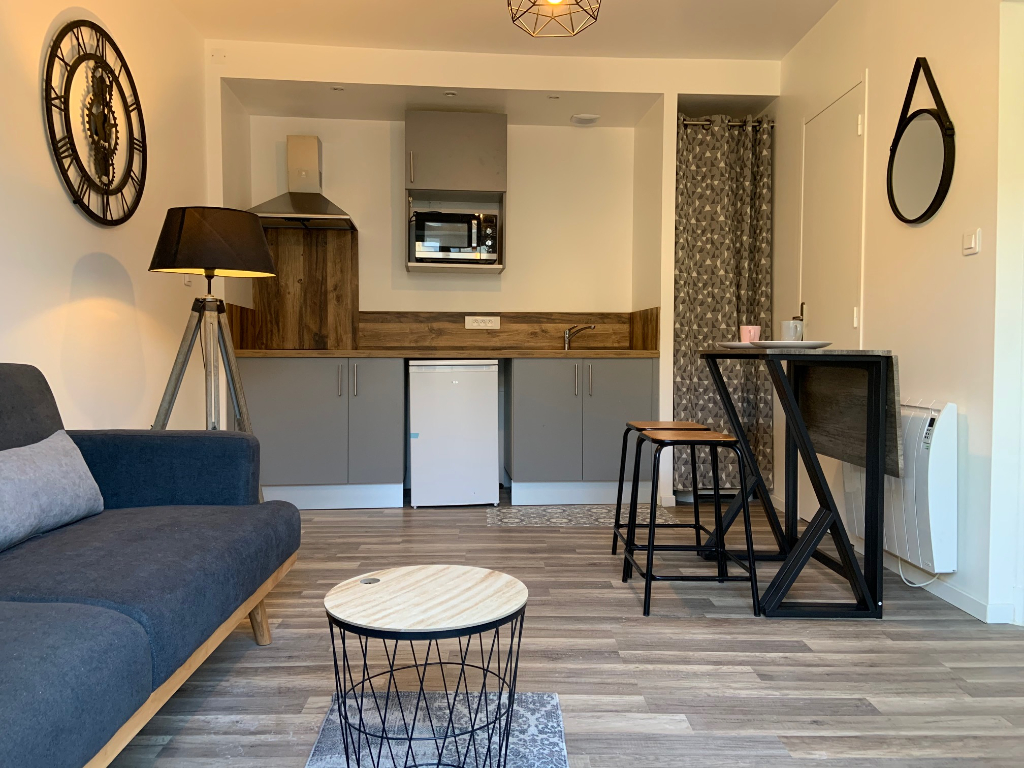 Maison 2 pièces - Terrasse - Place de parking