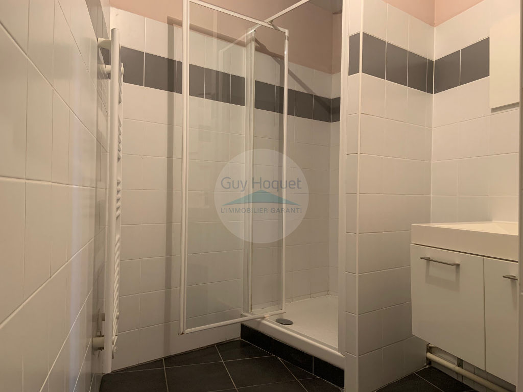 - APPARTEMENT T2 ALBI - 2 pièce(s) - 45 m2