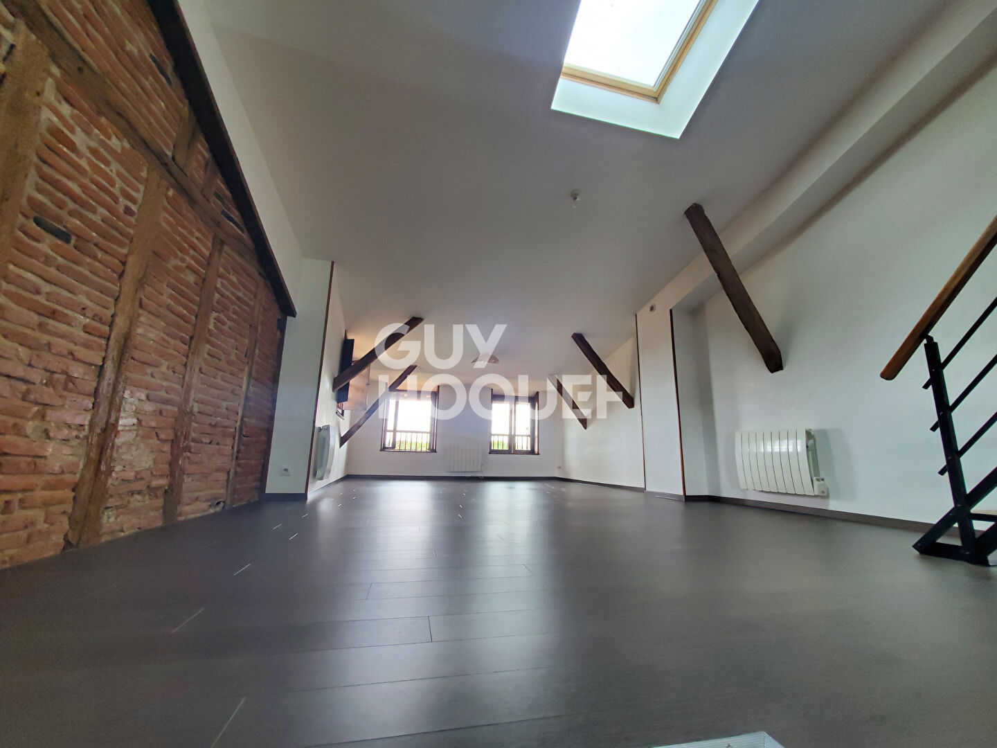 - APPARTEMENT T2 climatise ALBI - 2 pièce(s) - 58 m2