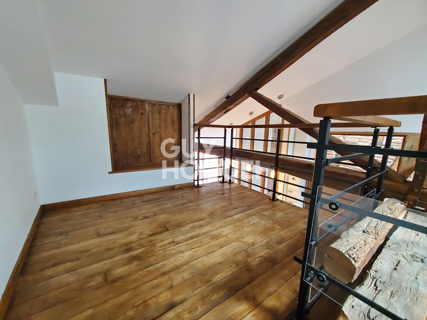 - APPARTEMENT T2 climatise ALBI - 2 pièce(s) - 58 m2