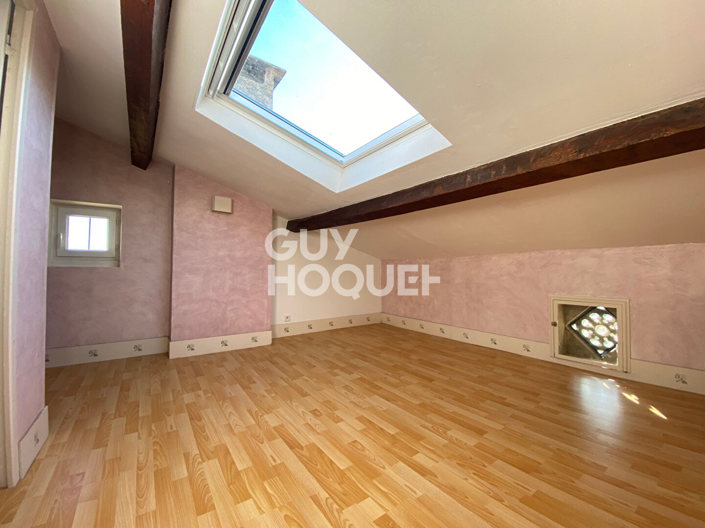 - MAISON T6 ALBI - 6 pièce(s) - 148.36 m2