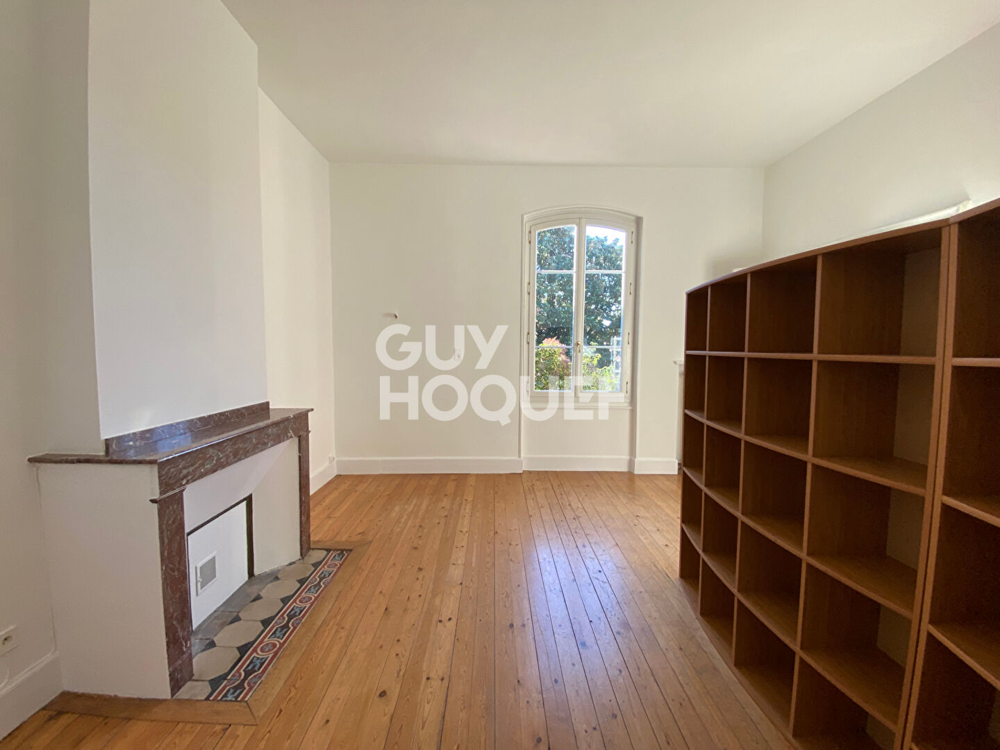 - MAISON T6 ALBI - 6 pièce(s) - 148.36 m2