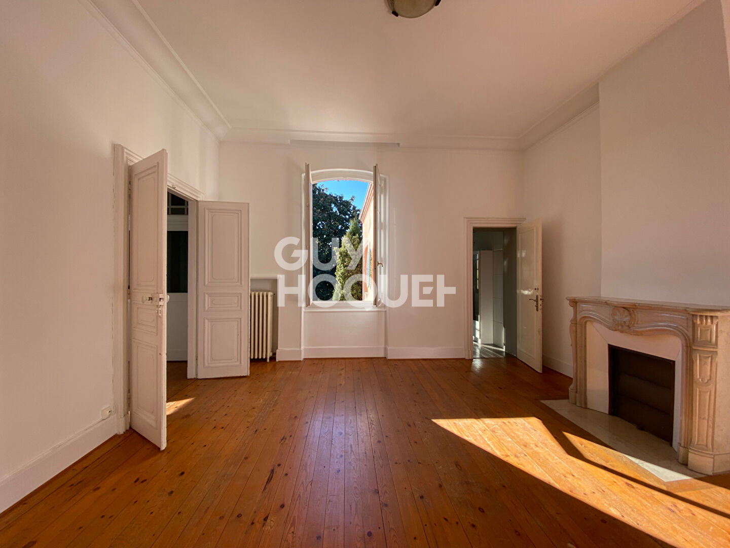 - MAISON T6 ALBI - 6 pièce(s) - 148.36 m2