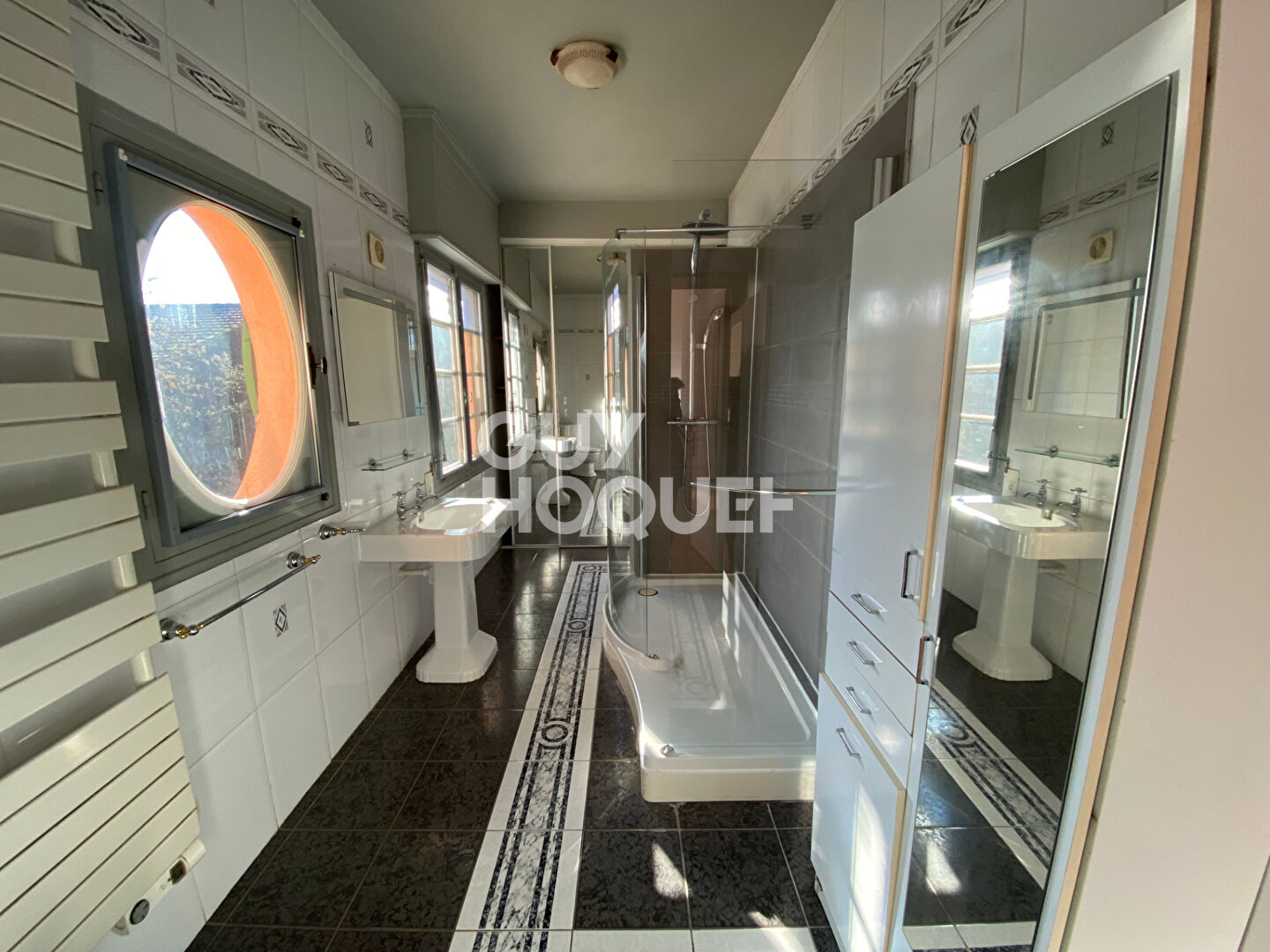 - MAISON T6 ALBI - 6 pièce(s) - 148.36 m2
