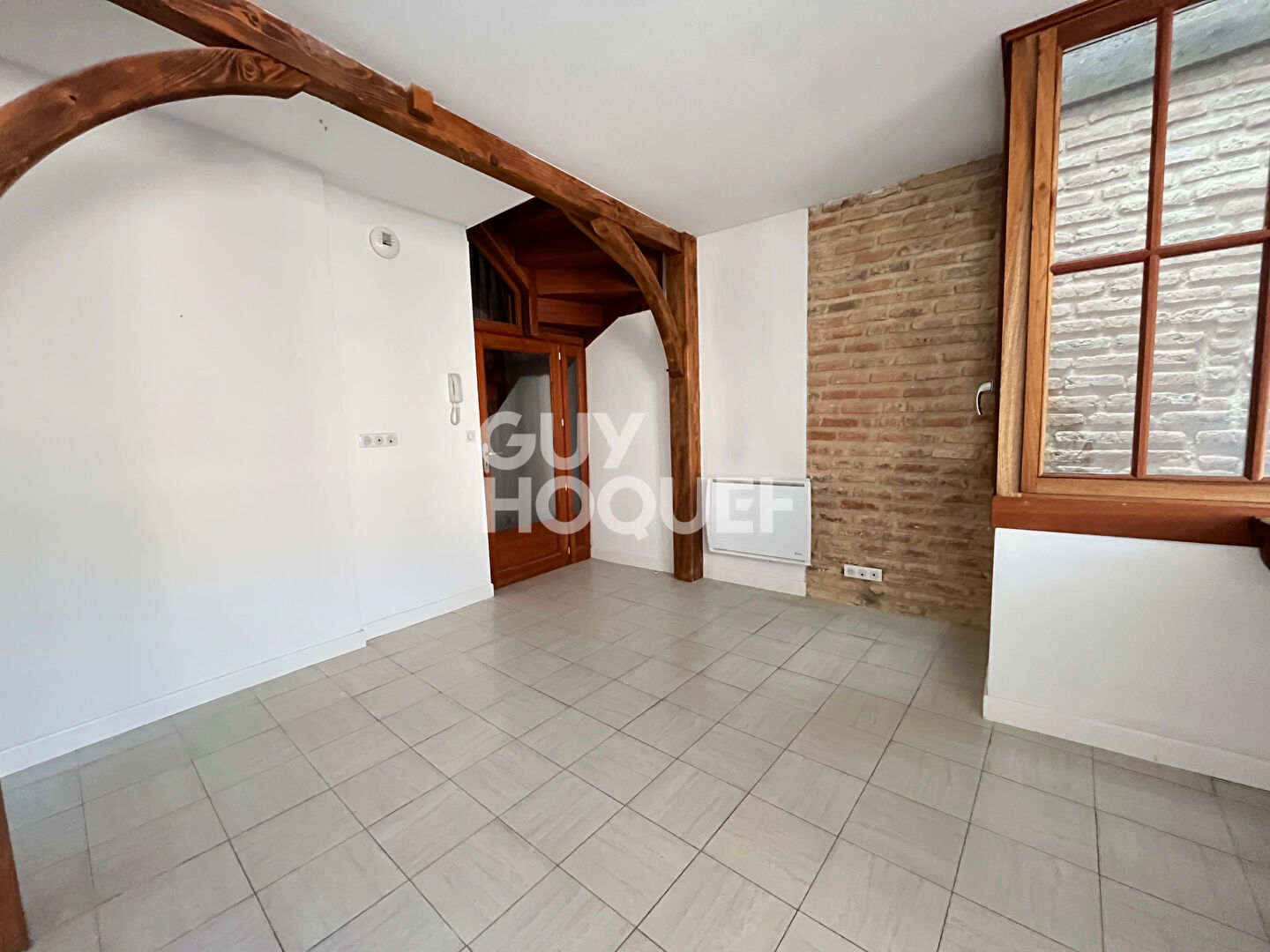 Superbe duplex refait à neuf, 2 chambres, bureau
