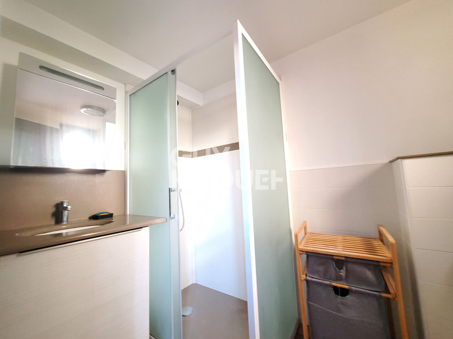 CHAMBRE DUPLEX SECTEUR CATHEDRALE - 29 m²