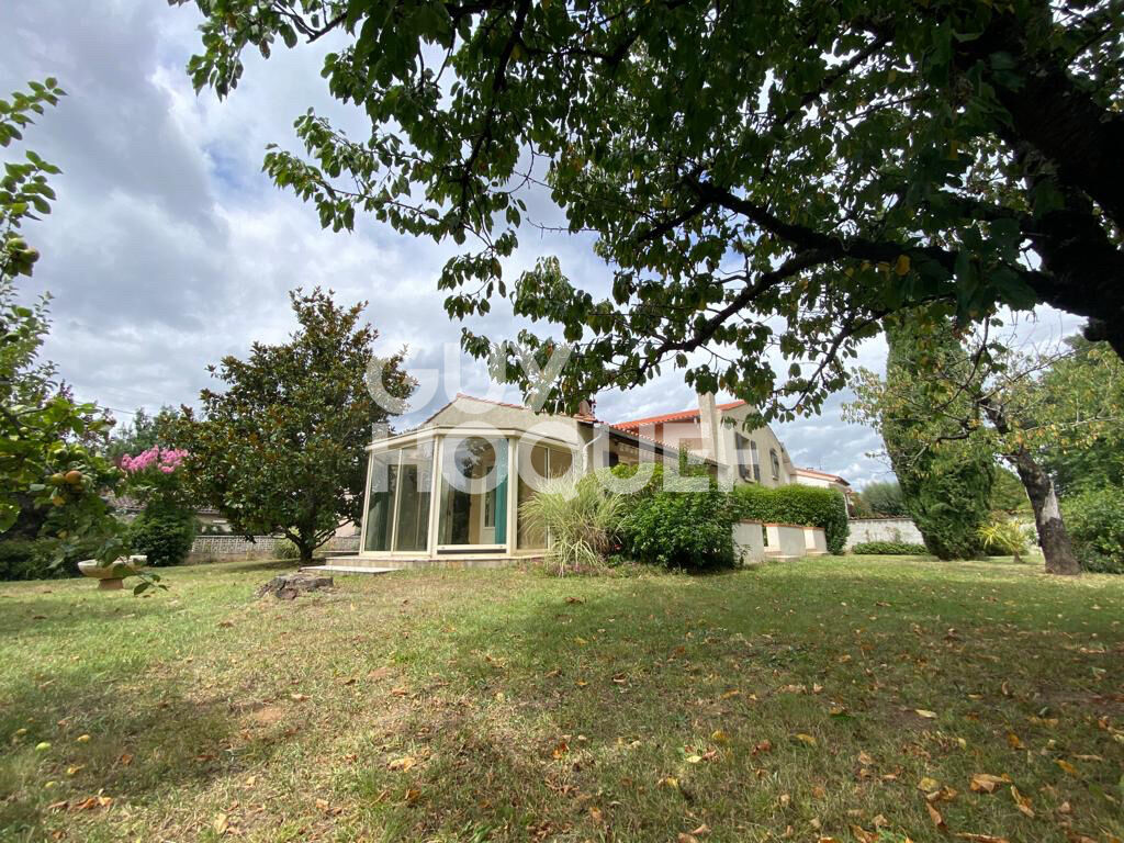 A LOUER - Maison Albi 5 pièces avec grand Parc arboré.