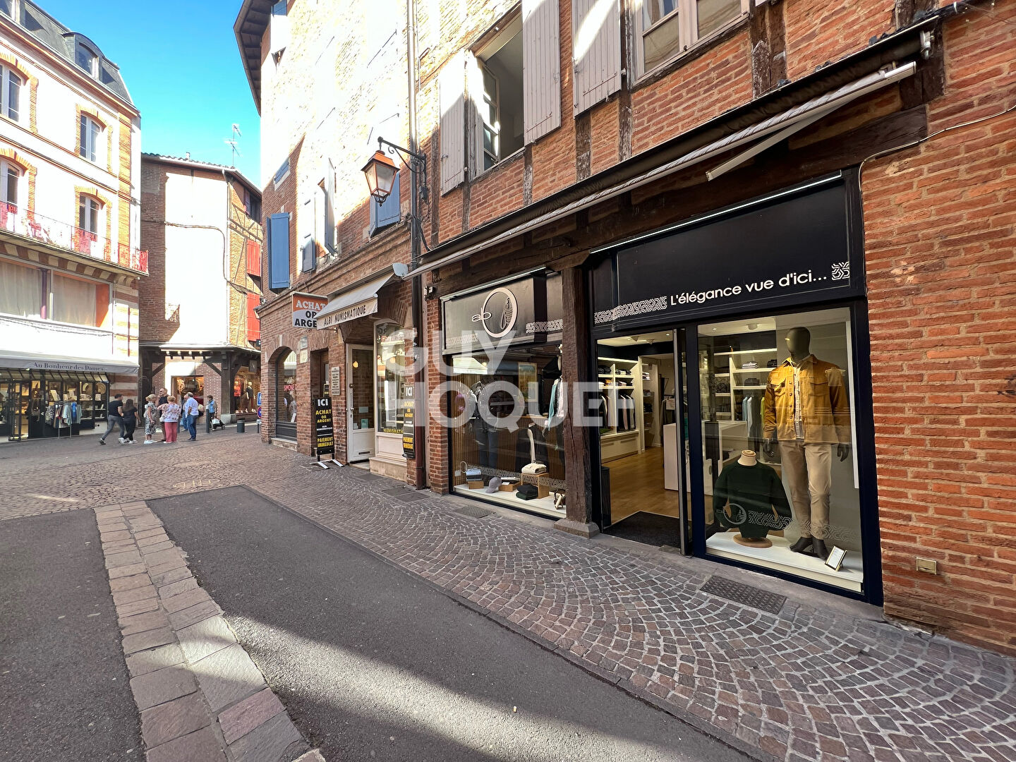 Local commercial Albi 45 m2 - 50 m² cave - emplacement 1er ordre