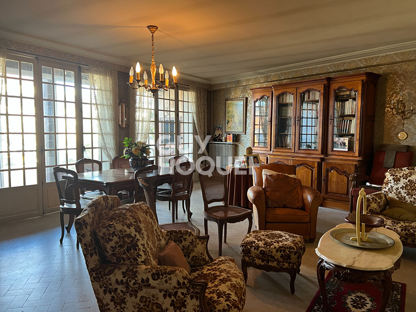 Immeuble Albi 7 pièce(s), Secteur Pelloutier