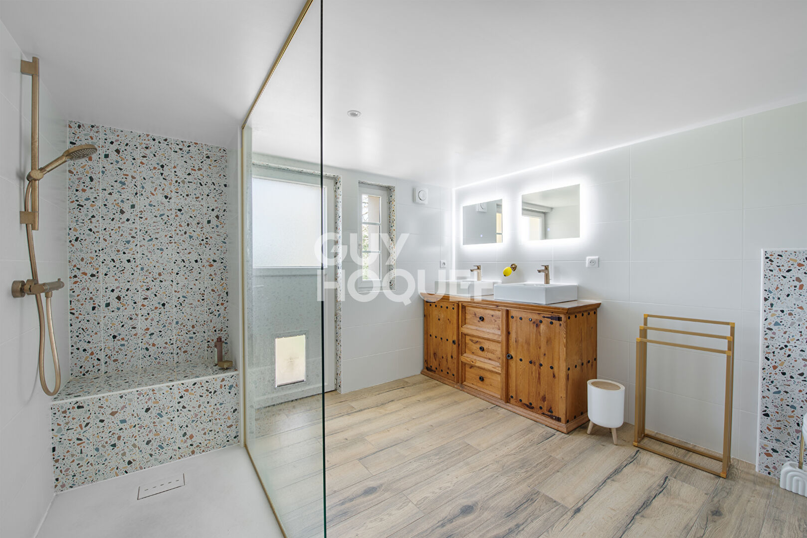 Maison Lescure D'Albigeois 6 pèces 149m²