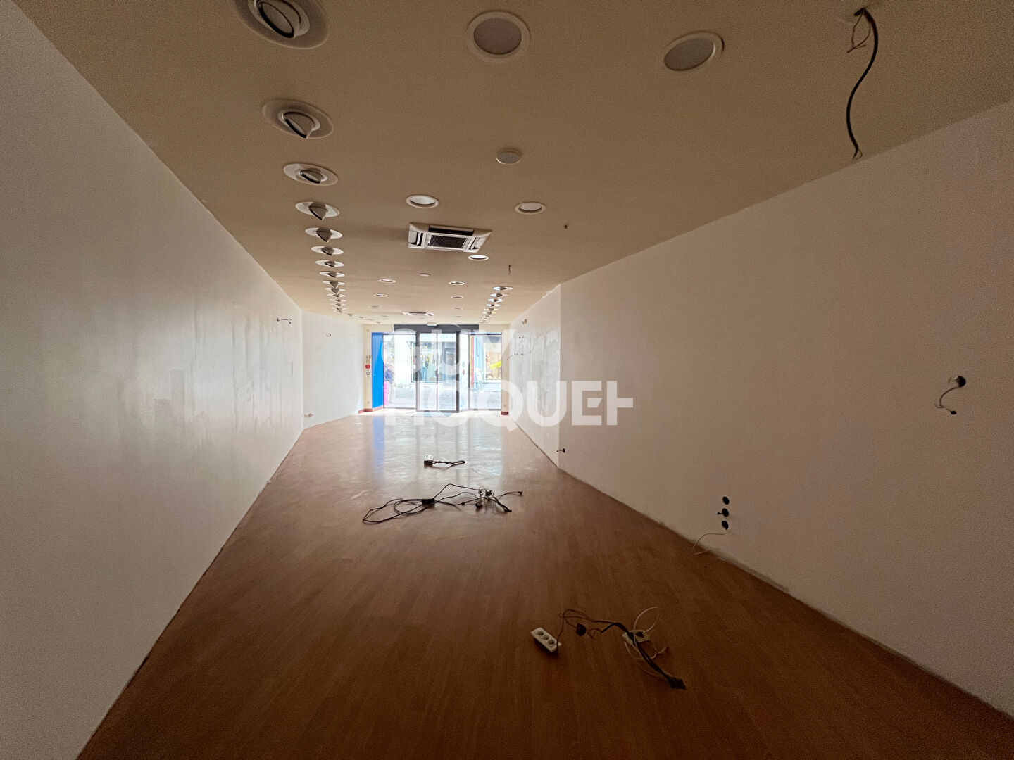 Local commercial premium - rue Mariès - ALBI (bail tous commerces)