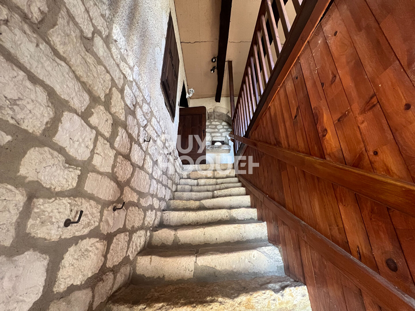 Maison en pierres, à rénover ? Milhavet, à 20 min d'Albi