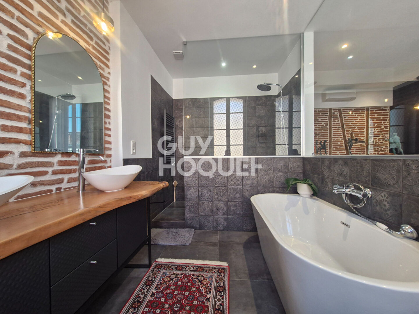 RARE - Appartement 5 pièces à vendre - 142,54 m - Grande terrasse!